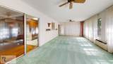 200 Country Club Dr - Photo 12