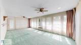 200 Country Club Dr - Photo 13