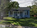 810 Hughes St - Photo 1