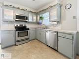 248 Swanson Ave - Photo 2