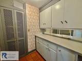 388 Hawthorne Dr - Photo 9