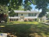 2065 Woodlake Dr - Photo 2