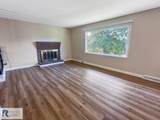 1622 Maple Dr - Photo 3