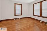 2406 W Main St - Photo 19