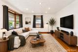 606 Doe St - Photo 7