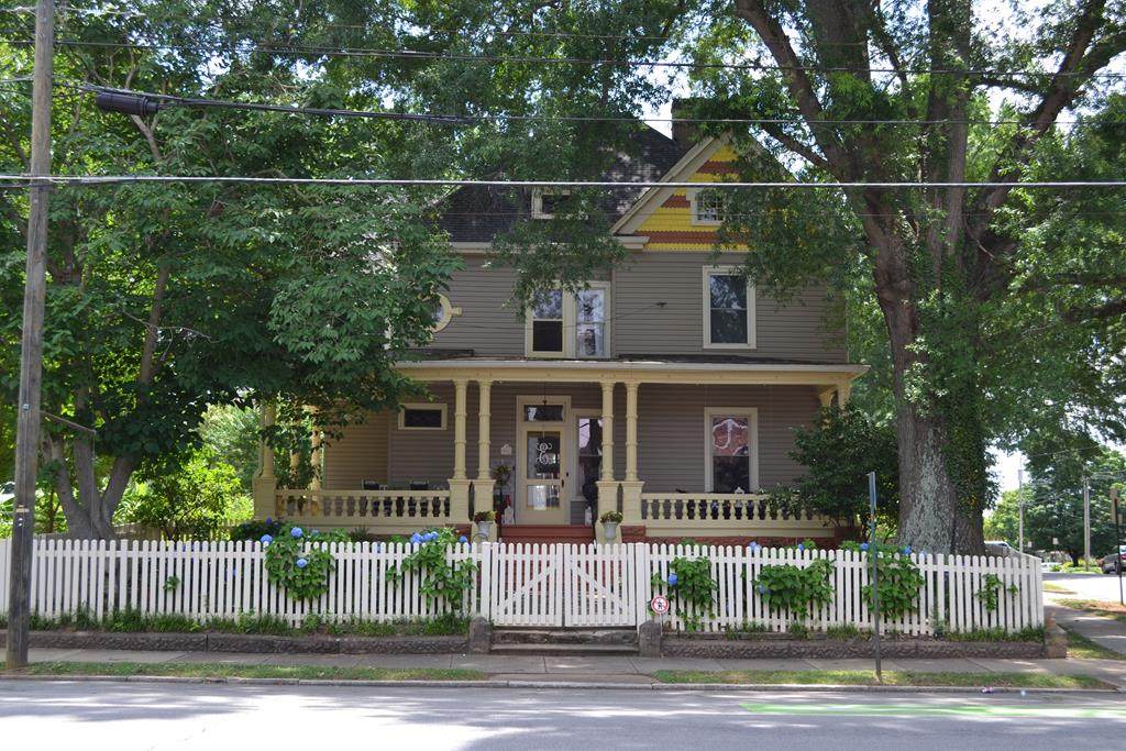 411 W Main St - Photo 1