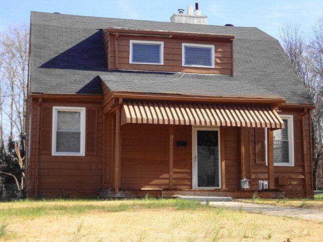 92 Bishop Ave - Photo 1