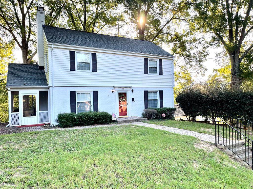 251 Grove Park Cir - Photo 1