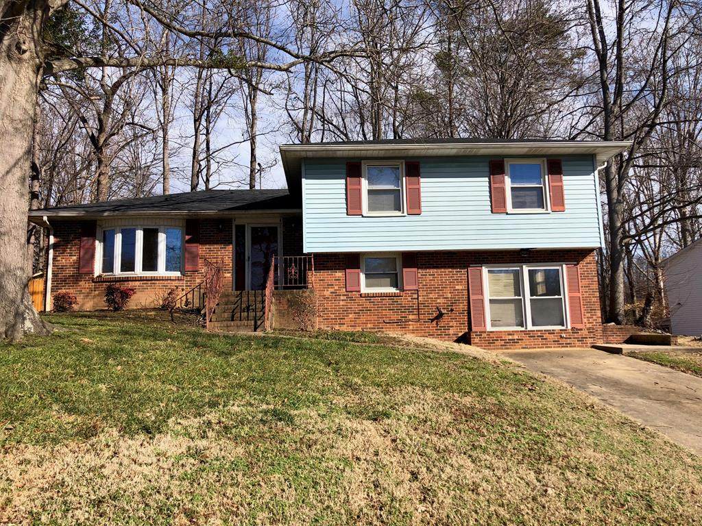 120 Banister Ct - Photo 1