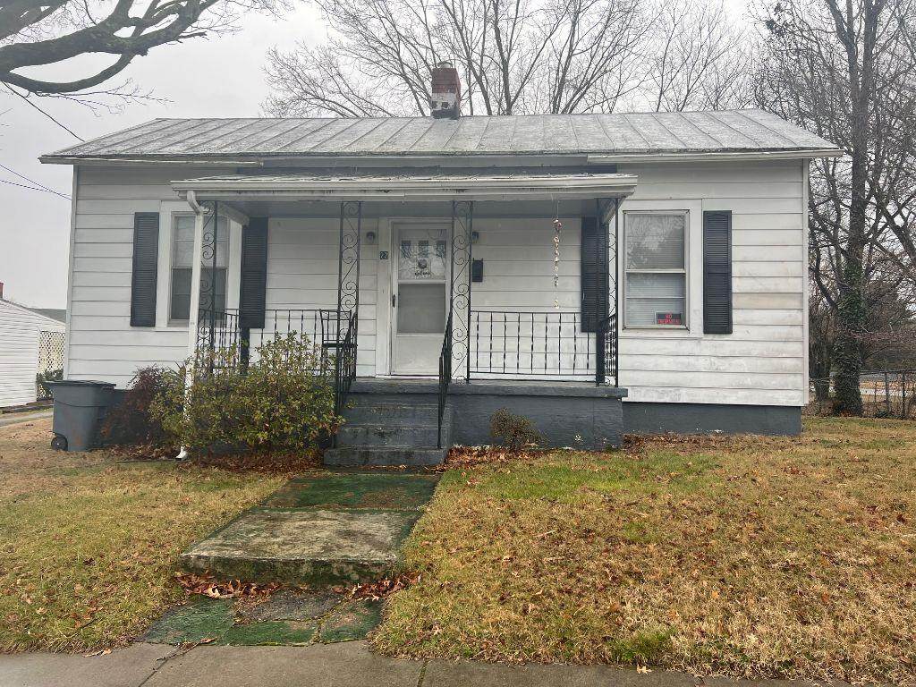 22 Ashlawn Dr - Photo 1