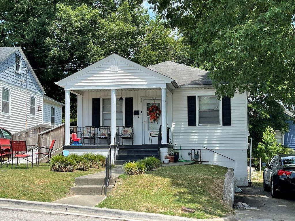 319 Arlington Pl - Photo 1