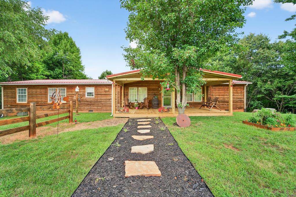 199 River Ridge Ln - Photo 1