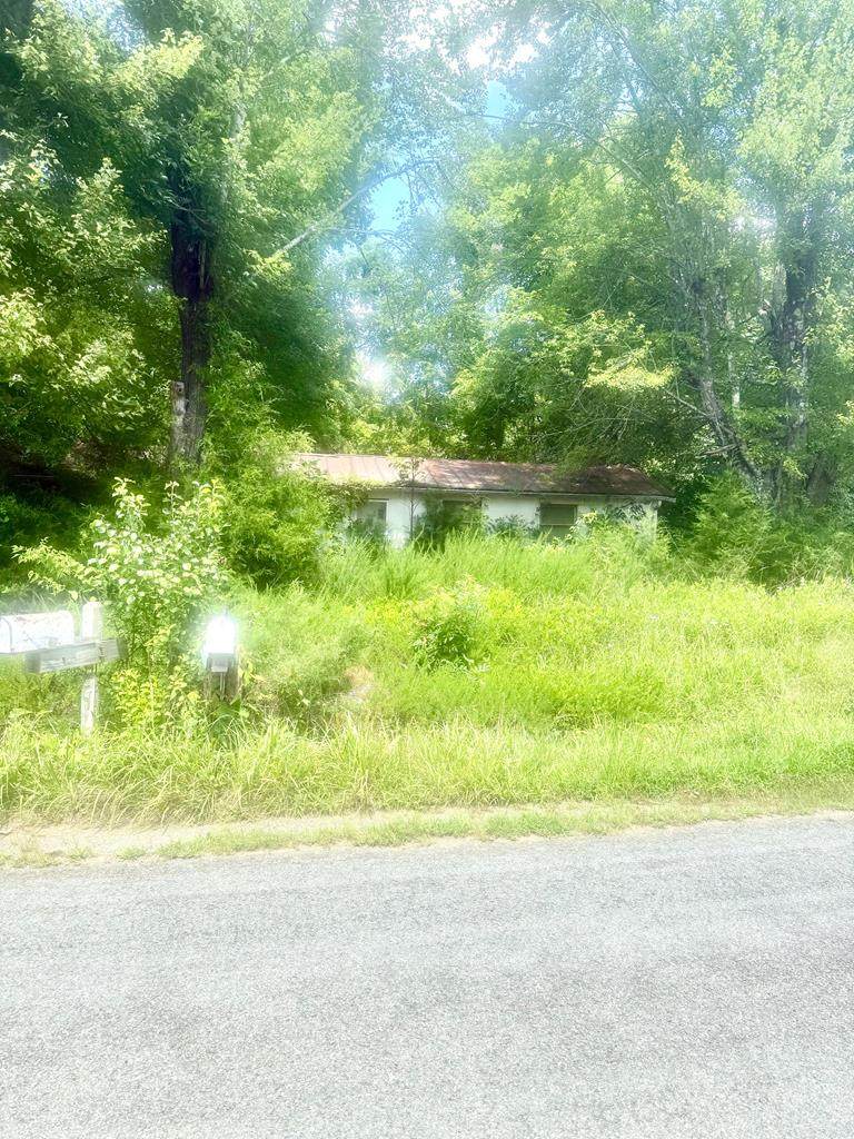 2424 Bennett Cir - Photo 1