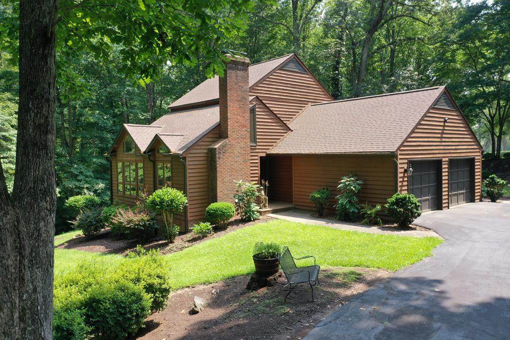 358 Laurel Woods Dr - Photo 1