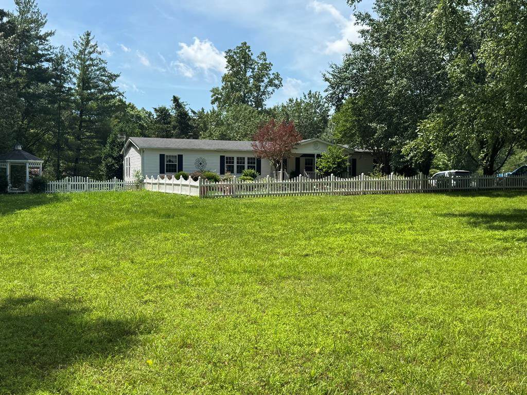 1953 Anderson Mill Rd - Photo 1