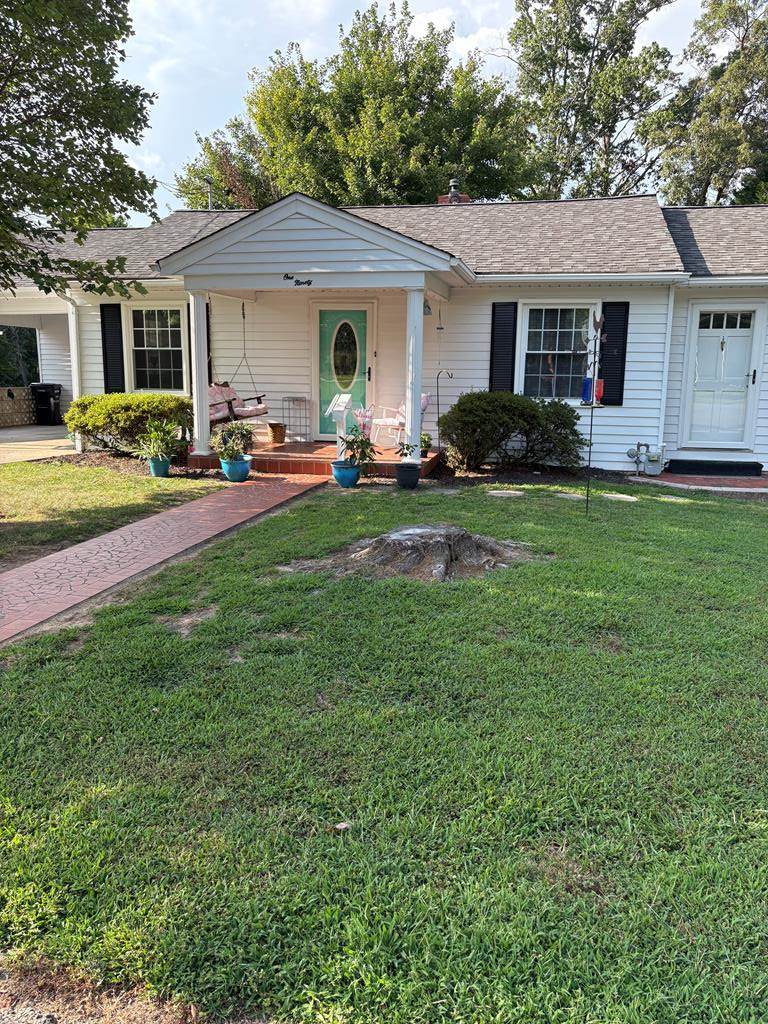 190 Nelson Ave - Photo 1