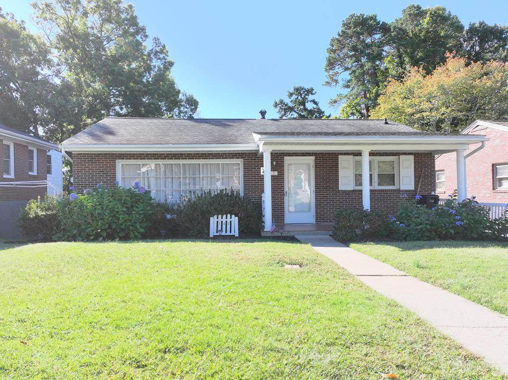 147 Parkland Dr - Photo 1