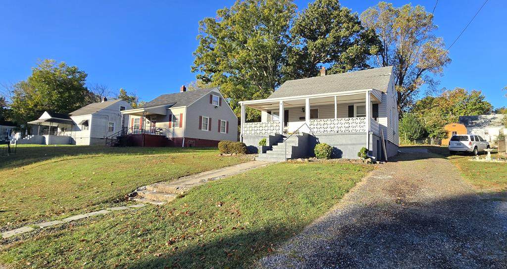 869 Arnett Blvd - Photo 1