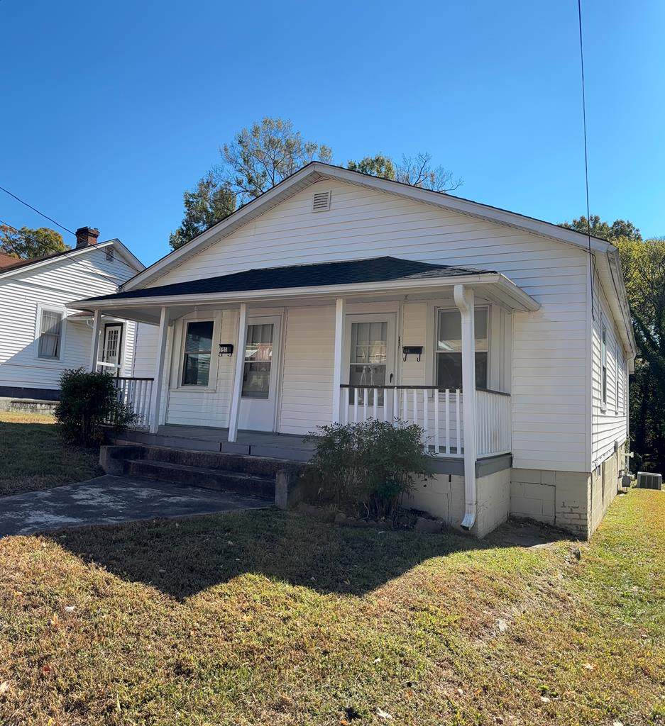 151 &1/2 Clement Ave - Photo 1