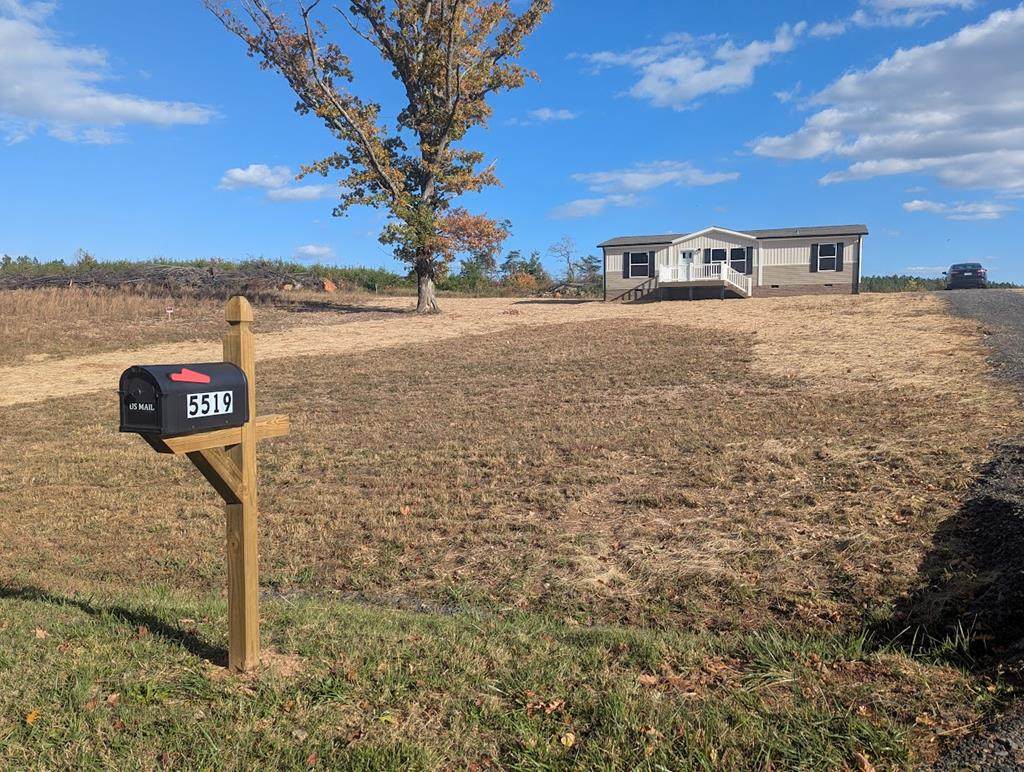 5519 Axton Rd - Photo 1