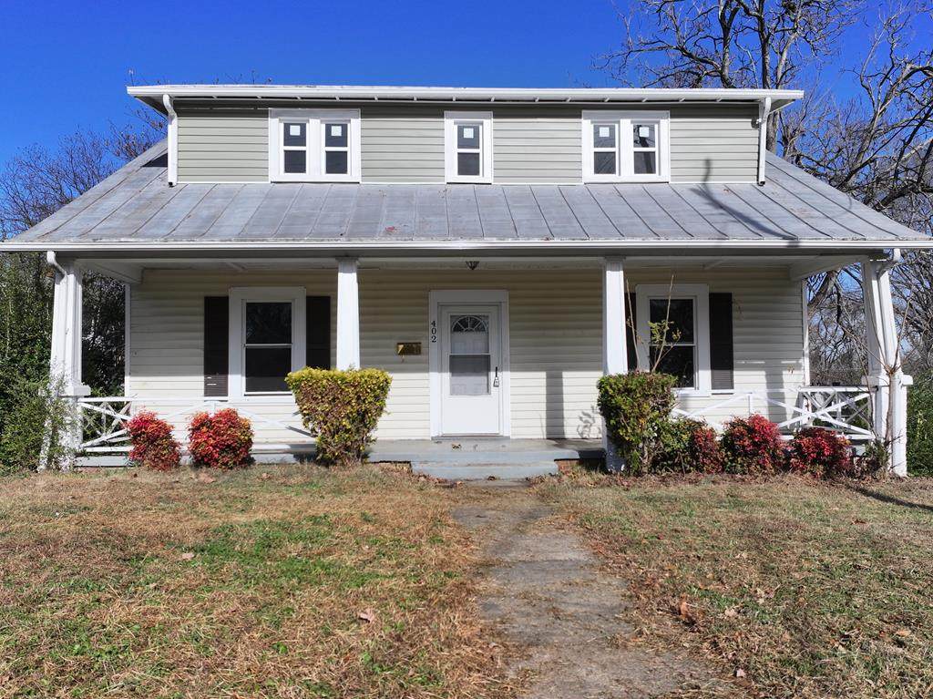 402 Kemper Rd - Photo 1