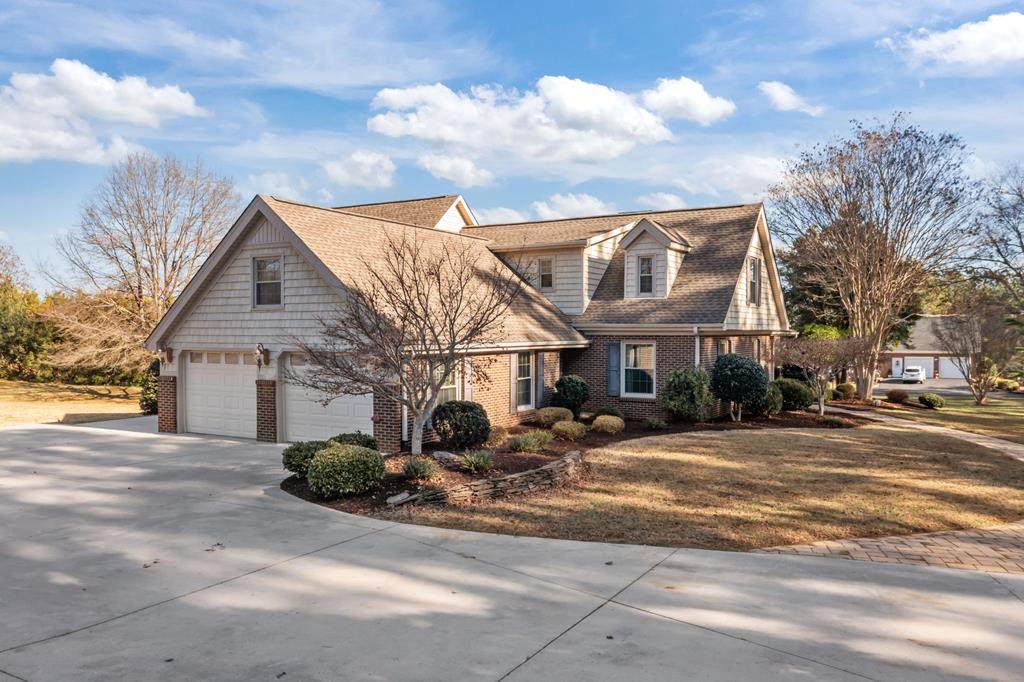 900 Golf Club Rd - Photo 1