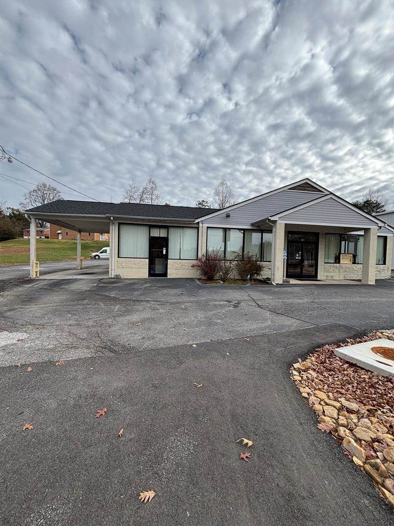 796 Piney Forest Rd - Photo 1