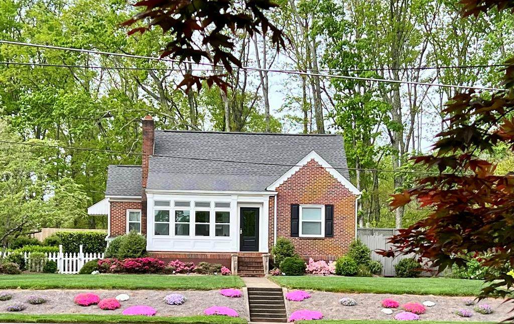 403 Vaden Dr - Photo 1