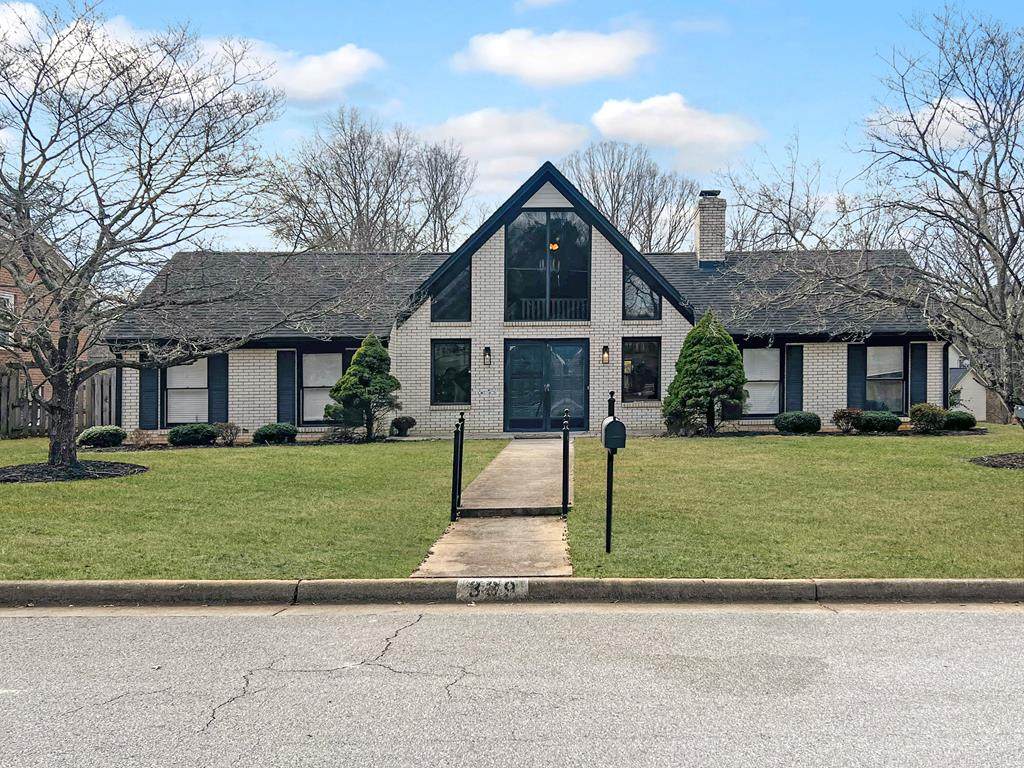 339 Raintree Rd - Photo 1