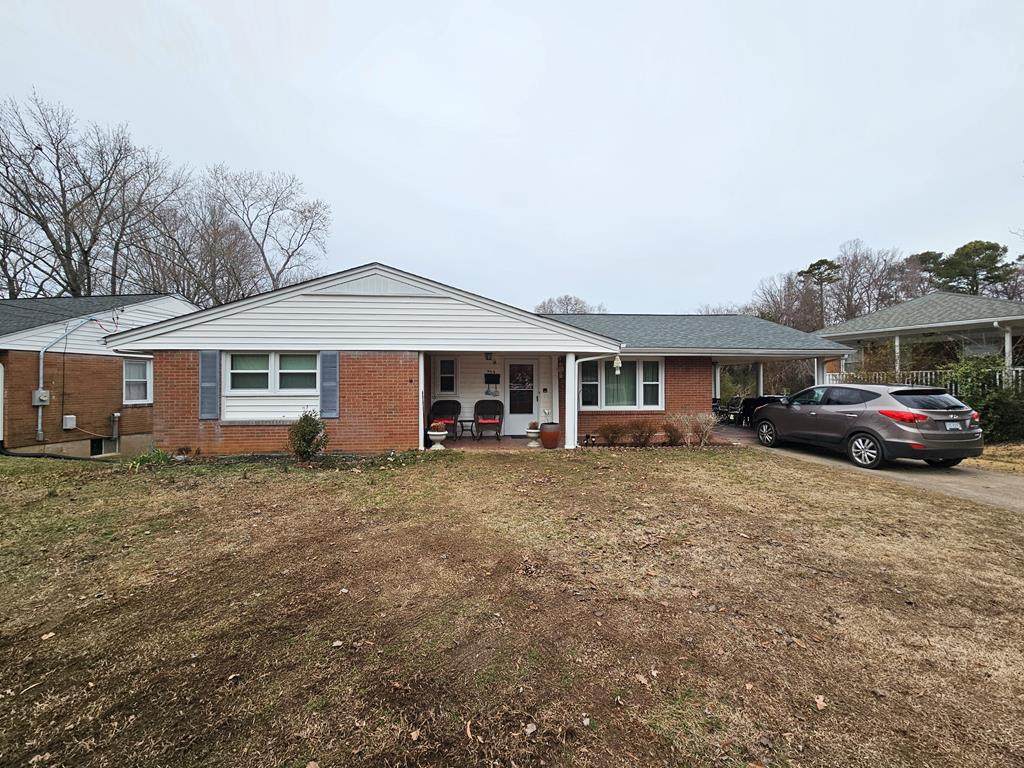 433 Granville Dr - Photo 1