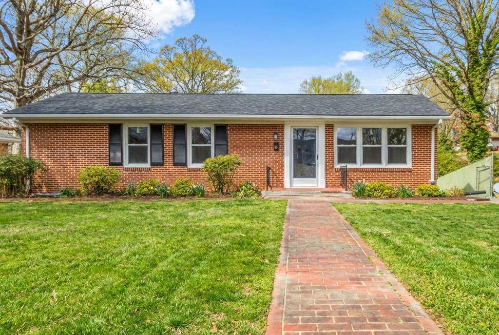 209 Parrish Rd - Photo 1