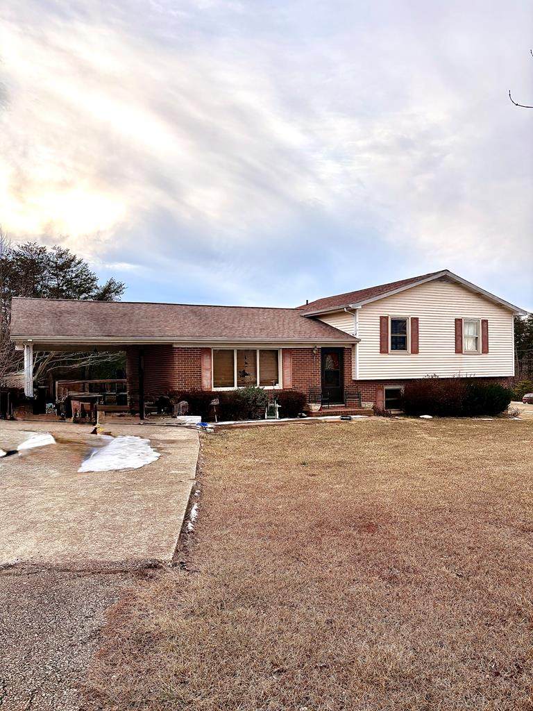 11457 Mount Cross Rd - Photo 1