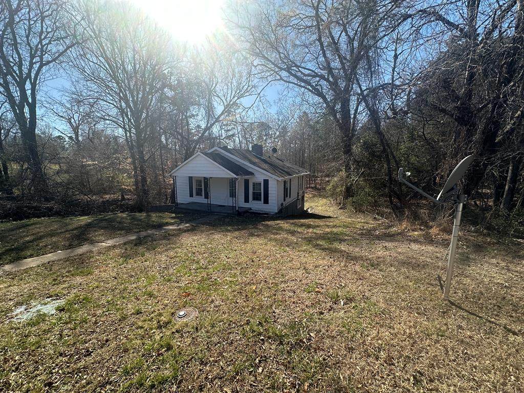 358 Stephens St - Photo 1