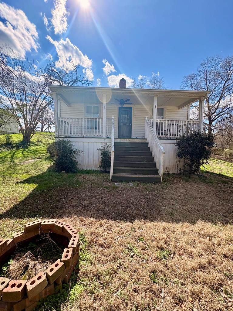 3 Yates Ave - Photo 1