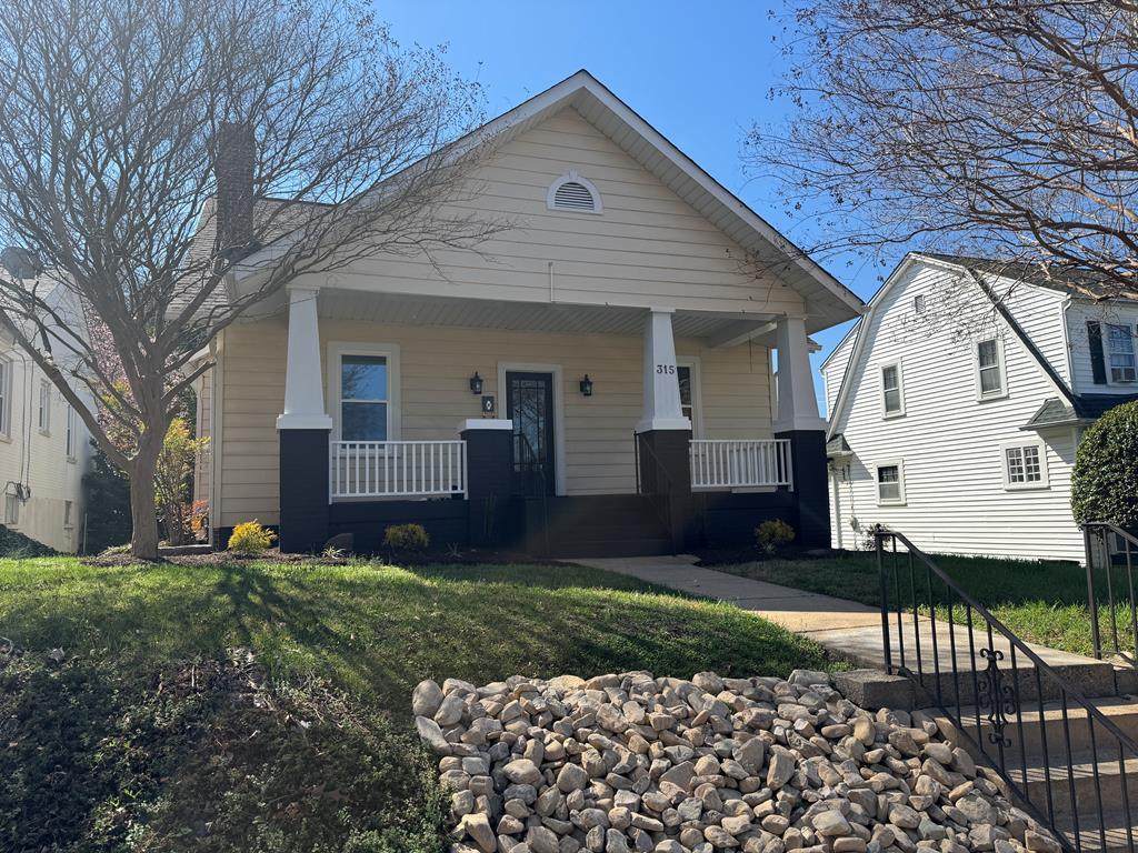 315 Robertson Ave - Photo 1