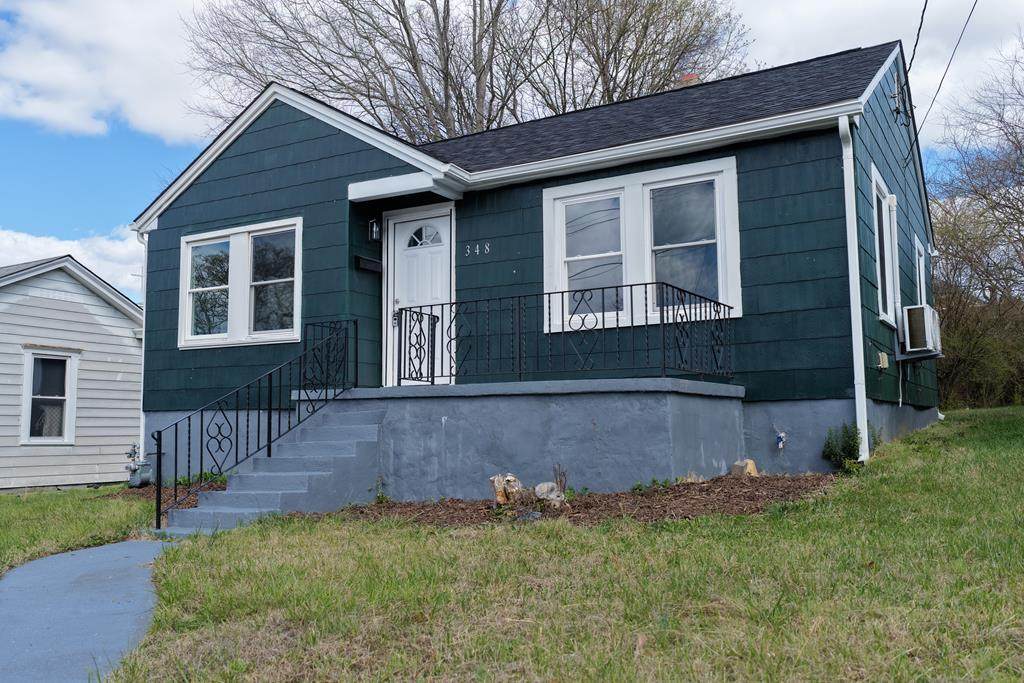 348 Ross St - Photo 1