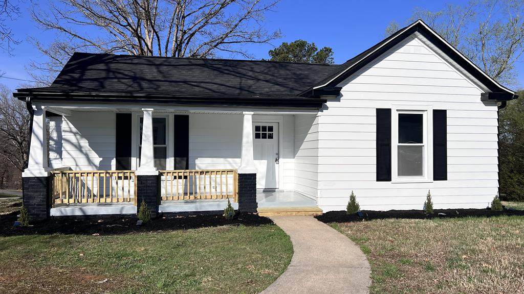 1703 Glenn St - Photo 1