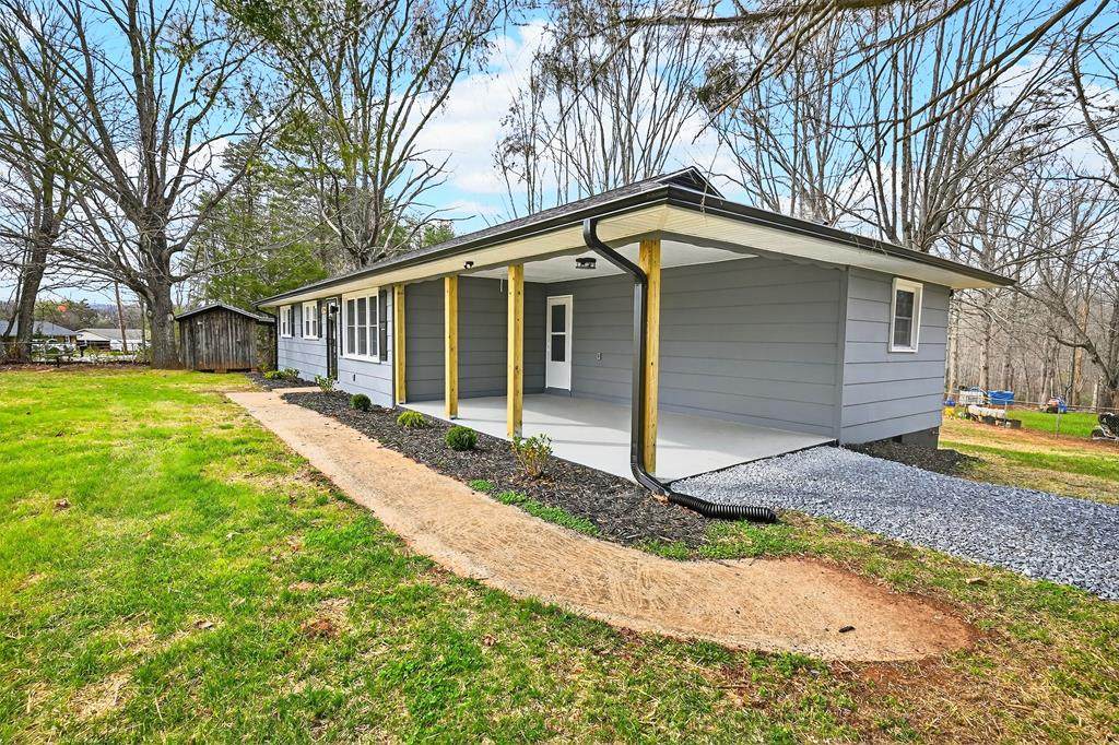 3744 Shula Dr - Photo 1