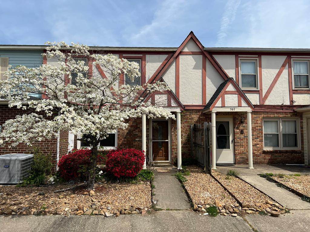 357 Seminole Trl - Photo 1