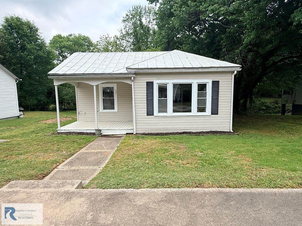 17 Garland St - Photo 1