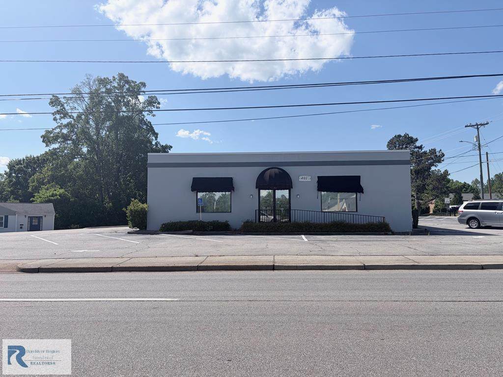 401 Piney Forest Dr - Photo 1