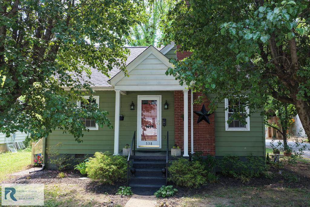 338 Westhampton Ave - Photo 1