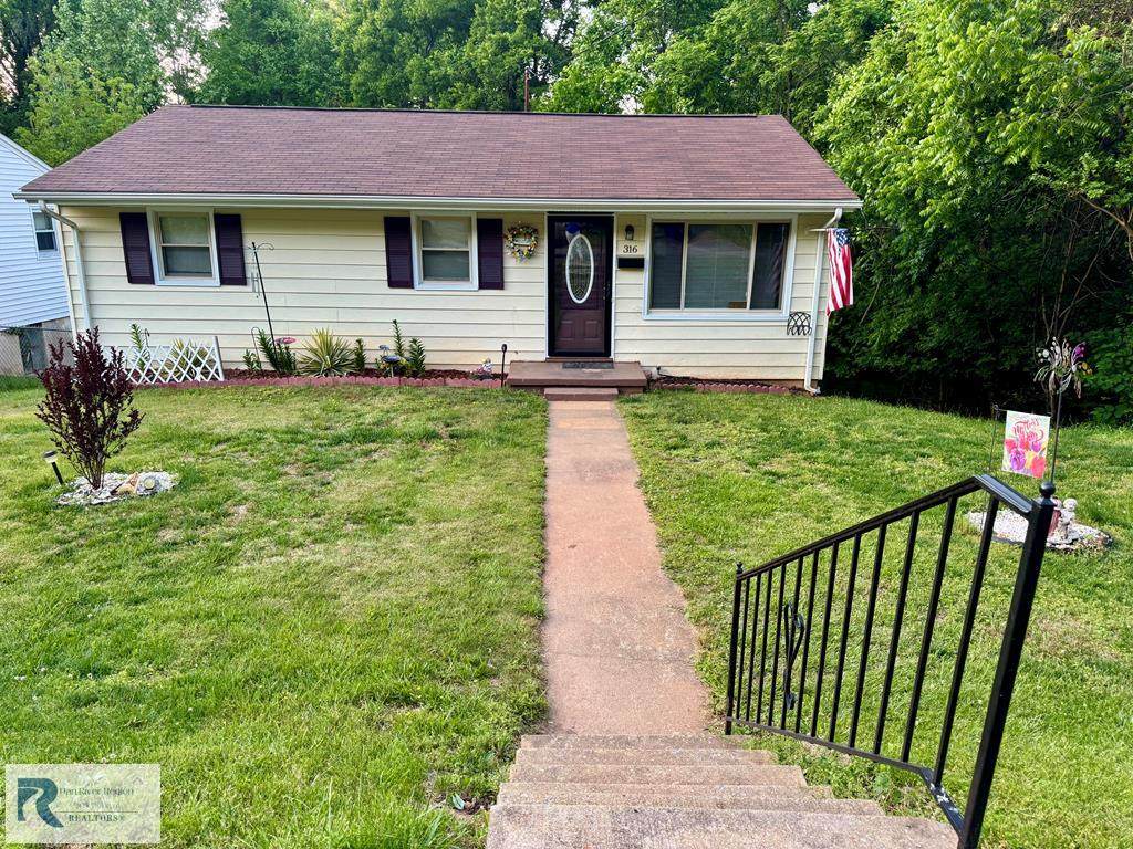 316 Central St - Photo 1