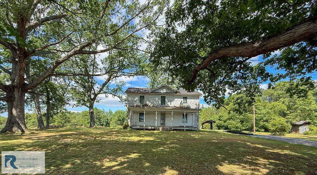 1272 Dry Bridge Rd - Photo 1