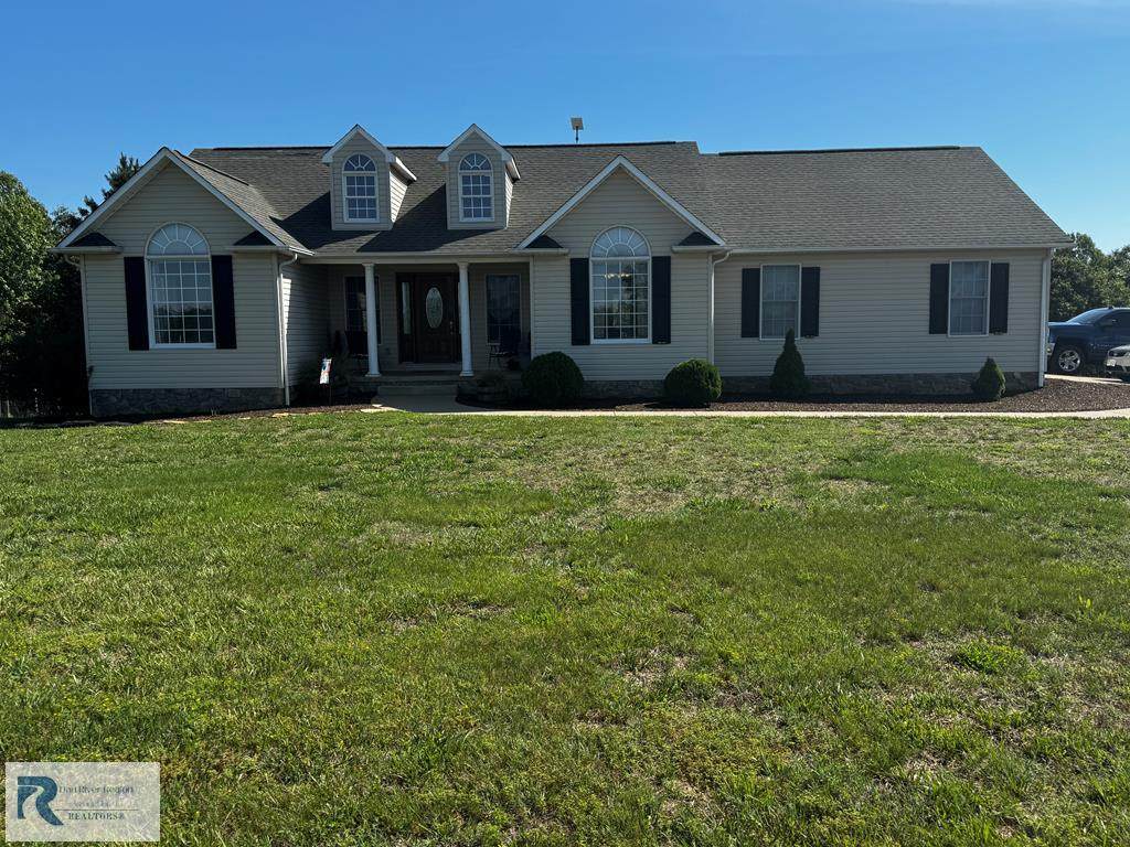 1025 Reeves Mill Rd - Photo 1