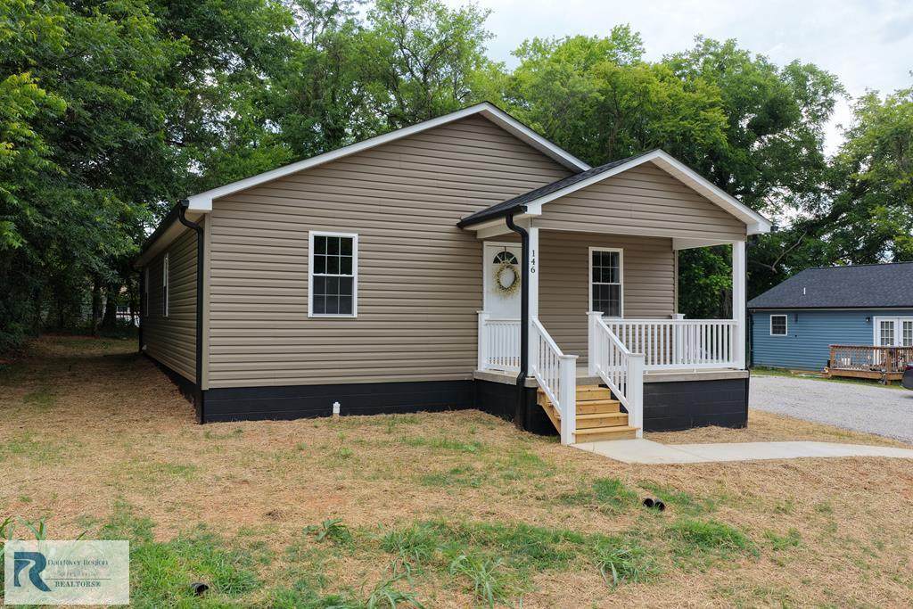 146 Mabin St - Photo 1