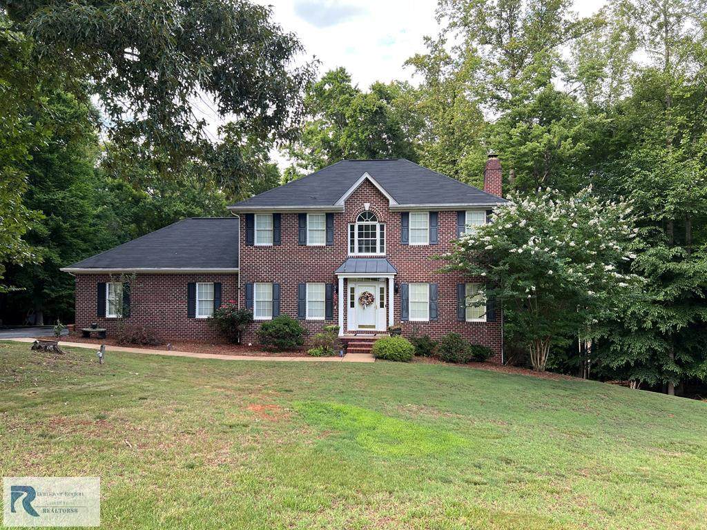 841 Poplar Trace - Photo 1
