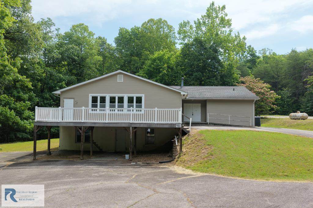 664 Hunter St - Photo 1