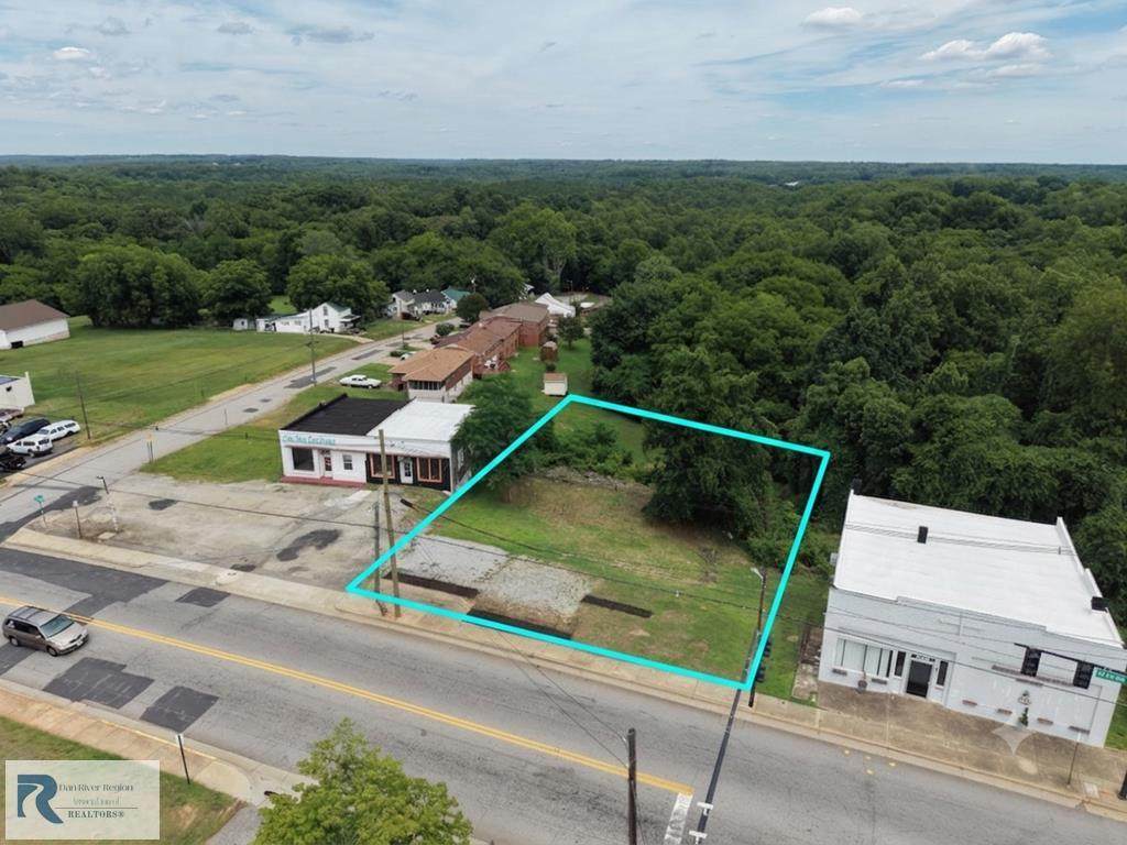 .2703 AC N Main St - Photo 1