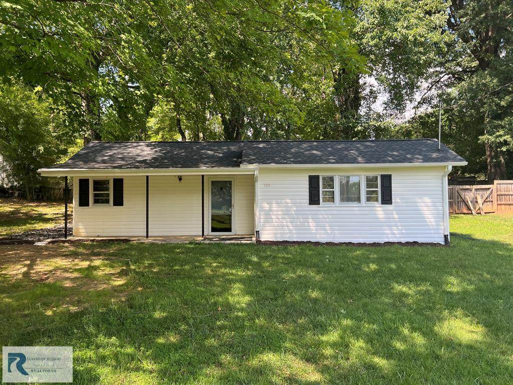 120 Hunt St - Photo 1
